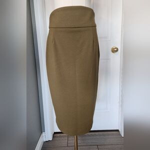 NWOT Grace Elements skirt - Size 4
